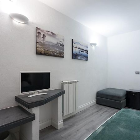 Wellness Hm Wellness Home By Dimorra Napoli Eksteriør bilde